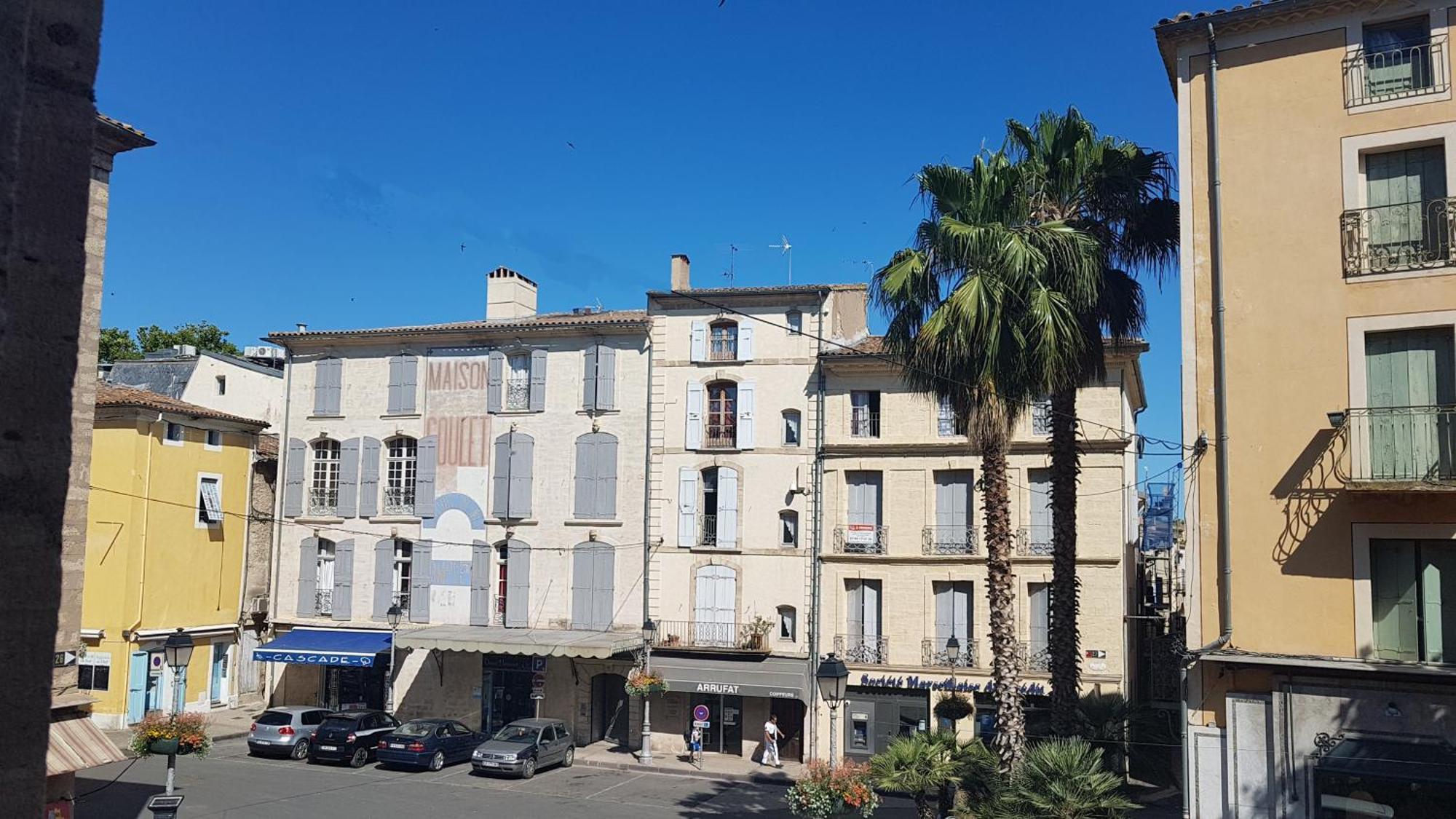 Mes A Moi In Pezenas - Appartements De Charme - Baignoire Balneo Exterior foto