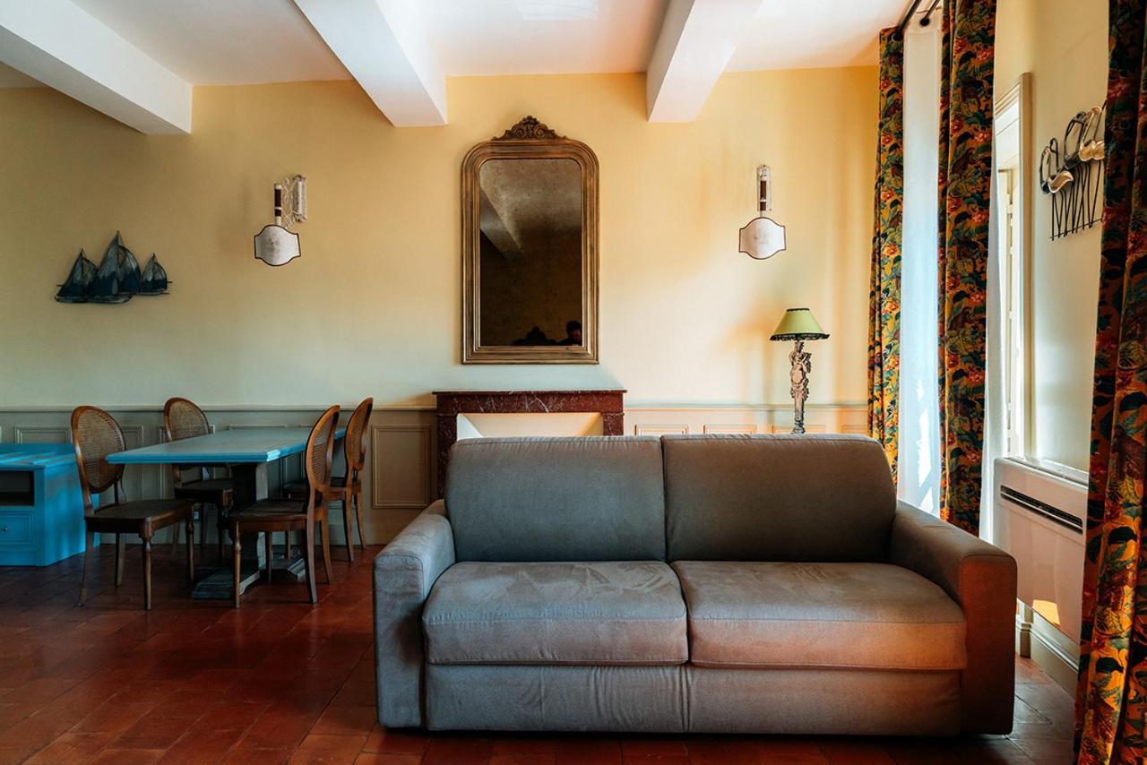 Mes A Moi In Pezenas - Appartements De Charme - Baignoire Balneo Exterior foto
